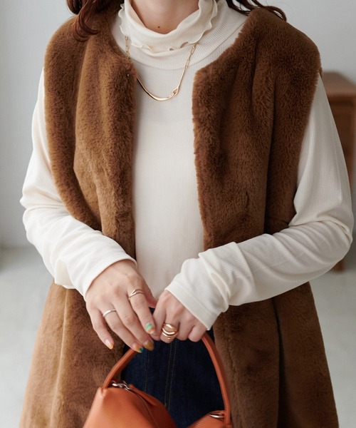 DISCOAT（ディスコート）の「あったかソフトリブタートルネックプルオーバー（Tシャツ/カットソー・レディース・アイボリー/ブラック/モカ/グリーン系その他/ピンク・FREE）」の11枚目の写真