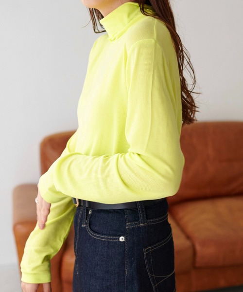 DISCOAT（ディスコート）の「あったかソフトリブタートルネックプルオーバー（Tシャツ/カットソー・レディース・アイボリー/ブラック/モカ/グリーン系その他/ピンク・FREE）」の14枚目の写真