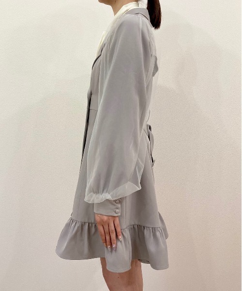 TITTY&CO.（ティティーアンドコー）の「【TITTY&CO.】チュールスリーブトレンチコート（トレンチコート・レディース・ライトブルー/ベージュ・SMALL/MEDIUM）」の22枚目の写真