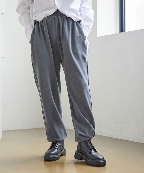 PBLIM（ページボーイリム）の「PAGEBOYLIM/オーバーダイスウェットパンツ（スウェットパンツ・レディース・チャコールグレー/ライトブルー/ブラウン・FREE）」の19枚目の写真