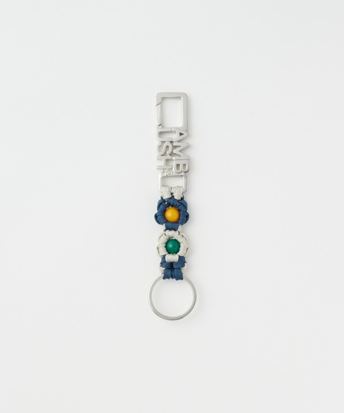 AMBUSH（アンブッシュ）の「FLOWER PARACORD KEYCHAIN（キーホルダー・メンズ・グリーン/イエロー/ブルー/カーキ系・ONE SIZE）」の4枚目の写真