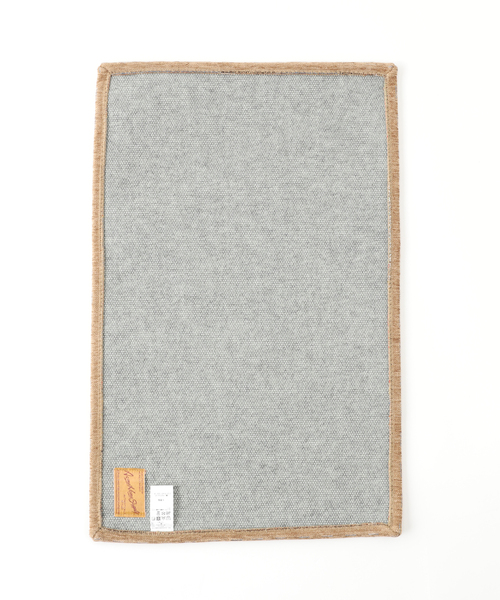ACME FURNITURE（アクメファニチャー）の「GLENOAKS MAT 45x70 グレンオークス マット（ラグ/マット・レディース・その他・FREE）」の4枚目の写真