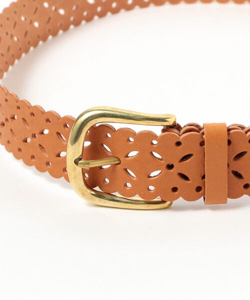 BEAMS BOY（ビームスボーイ）の「BEAMS BOY / レザー パンチング ベルト（ベルト・レディース・ブラック/ライトブラウン・ONE SIZE）」の7枚目の写真