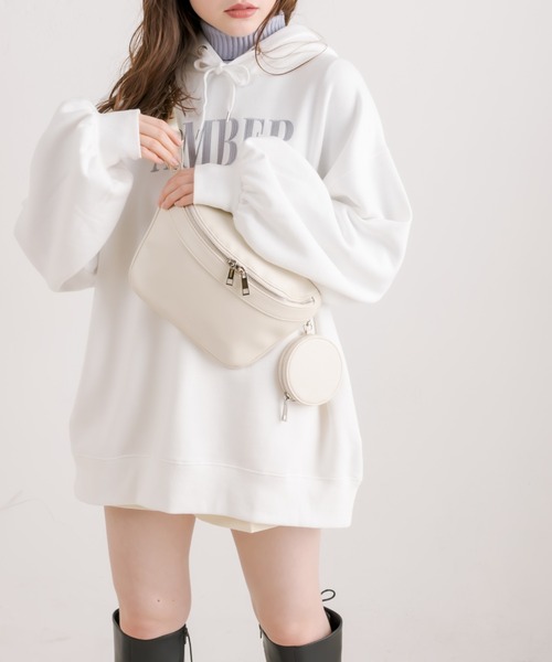 OLIVE des OLIVE（オリーブデオリーブ）の「裏起毛フーディチュニック（パーカー・レディース・グレー/ブラック/オフホワイト・FREE）」の12枚目の写真