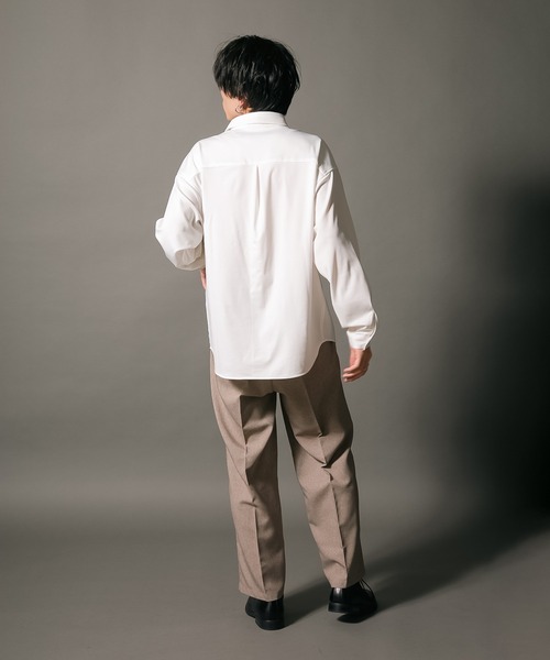 UNIIT(ユニット)の「【UNIIT/ユニット】ポリストレッチ 切り替え ルーズシルエット ビッグシルエット シャツ 幾何学模様 ジオメトリック 韓国ファッション モードファッション キレイ目(シャツ/ブラウス・メンズ・ホワイト/ブラック/ベージュ・MEDIUM/LARGE)」の15枚目の写真