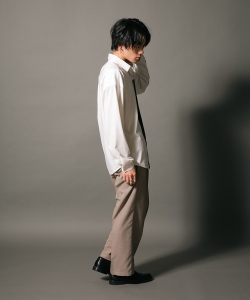 UNIIT(ユニット)の「【UNIIT/ユニット】ポリストレッチ 切り替え ルーズシルエット ビッグシルエット シャツ 幾何学模様 ジオメトリック 韓国ファッション モードファッション キレイ目(シャツ/ブラウス・メンズ・ホワイト/ブラック/ベージュ・MEDIUM/LARGE)」の16枚目の写真