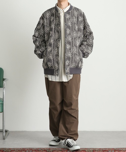 SENSE OF PLACE by URBAN RESEARCH（センスオブプレイスバイアーバンリサーチ）の「シシュウボタニカルスタジャン（スタジャン・メンズ・グレー/ライトカーキ・MEDIUM/LARGE）」の15枚目の写真