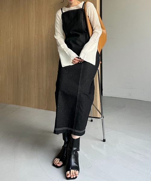 CAPRICIEUX LE'MAGE（カプリシューレマージュ）の「デニムキャミワンピース（ワンピース・レディース・オフホワイト/ブラック・FREE）」の6枚目の写真