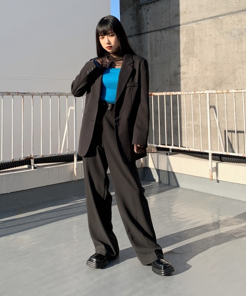 LVEU.（ラブユ.）の「【LVEU.】フィンガーホールパフショルダーニット / トップス ニット トップス レディース リブ カットソー パフショルダー パフショル 指ぬき スクエアネック ブルー ブラック グレー ホワイト アームウォーマー（ニット/セーター・レディース・ブラック/グレー/ブルー/ホワイト・FREE）」の12枚目の写真