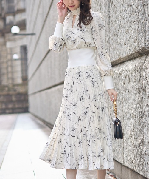 tocco closet（トッコ クローゼット）の「ウエストリブ切り替えライン