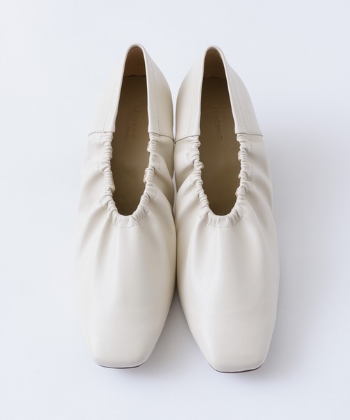 LA BELLE ETUDE（ラベルエチュード）の「【LE VERNIS】ギャザースクエアパンプス（パンプス・レディース・ホワイト/ブラック・24.5/23.5）」の15枚目の写真