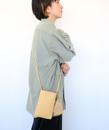 SPRUCE（スプルース）の「〈AT CREATION/アットクリエーション〉くるみボタン＆2ポーチミニショルダーバッグ（ショルダーバッグ）」