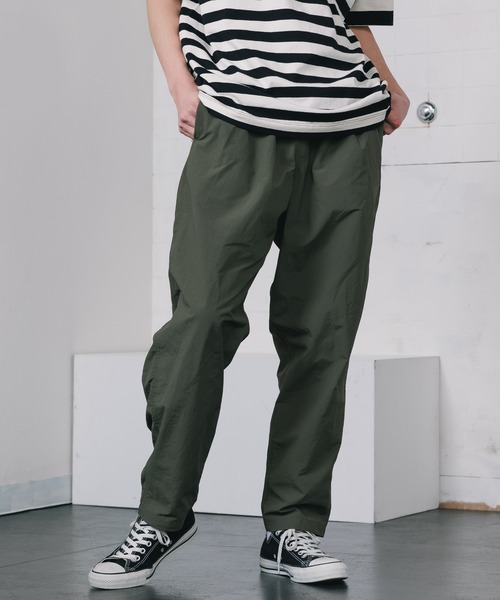 BURLAP OUTFITTER(バーラップアウトフィッター)の「BURLAP OUTFITTER/バーラップアウトフィッター TRACK PANTS ナイロンパンツ テーパードパンツ(スラックス・メンズ・オリーブ/ブラック/チャコール/サンドベージュ・L/M)」の15枚目の写真