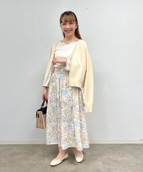 couture brooch（クチュールブローチ）の「◆【カーデやジャケットインにも◎】ハートネックテレコカットソー（Tシャツ/カットソー・レディース・パープル/アイボリー/ブラック・38/42）」の8枚目の写真