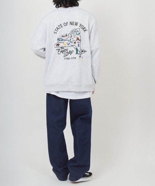 make a ray!(メイク ア レイ!)の「ビッグシルエット STATE OF NEW YORK バック&ワンポイント サガラ刺繍 スウェット/ バックデザイントレーナー/裏毛(スウェット・メンズ・アッシュグレー/ライトブルー/サーモンピンク・M/L)」の14枚目の写真