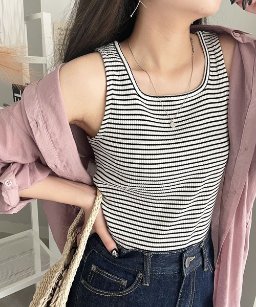 GeeRA（ジーラ）の「前後2WAYフライスリブタンク（タンクトップ・レディース・ブラック/イエロー/ベージュ/オフホワイト/ブラック系その他/ネイビー・MEDIUM）」の4枚目の写真