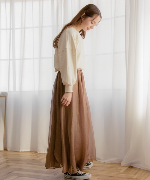 flower（フラワー）の「スウィーティーエンブロイダリースウェット（スウェット・レディース・アイボリー/グレー・FREE）」の7枚目の写真