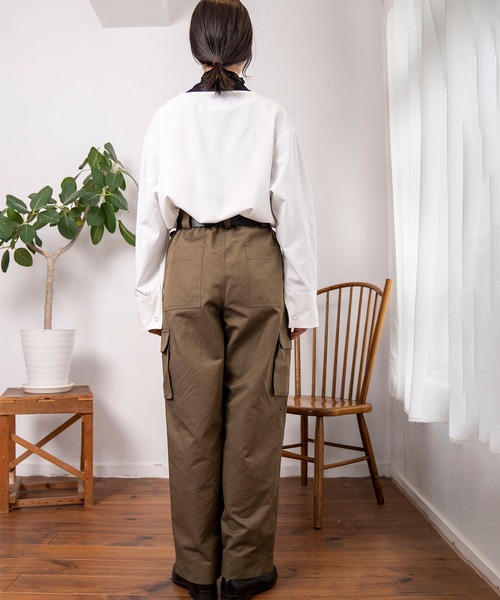 INTERPLAY（インタープレイ）の「【INTERPLAY x AYUMI】M47 type カーゴ パンツ（カーゴパンツ・レディース・カーキ/ネイビー/グレイッシュベージュ/ブラック・FREE）」の20枚目の写真