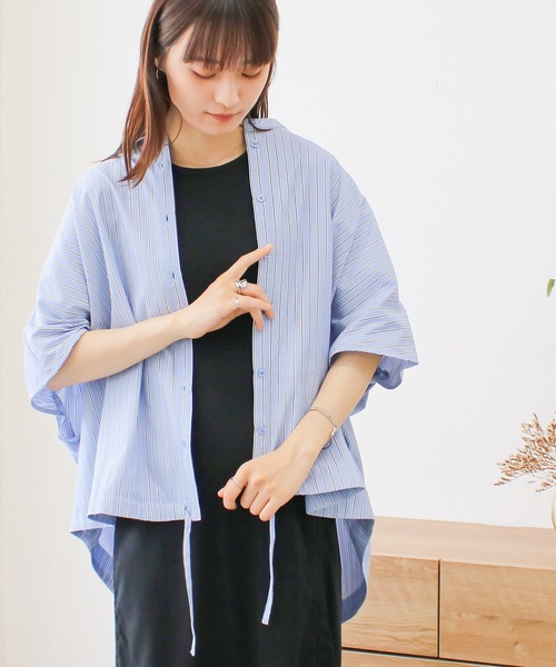 Social GIRL(ソーシャルガール)の「ギャザーフレンチスリーブバックテールムジストライプシャツ(シャツ/ブラウス・レディース・ストライプ/イエロー/オフホワイト/グレイッシュベージュ・M)」の4枚目の写真
