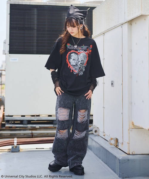 SPINNS（スピンズ）の「【CHUCKY/チャッキー】ロックビック半袖Tシャツ