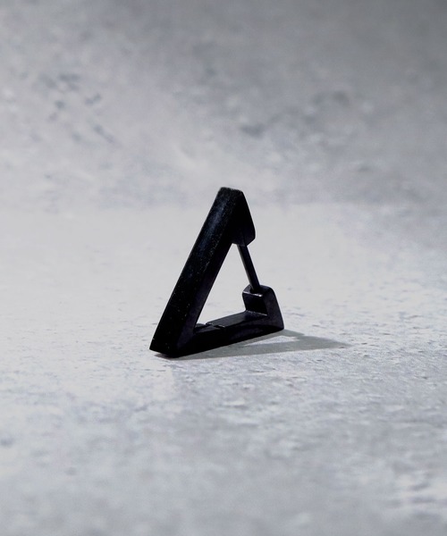 SBG（エスビー）の「SBG デザインピアス（ピアス（片耳用）・メンズ・C/K/D/L/A/I/Q/F/N/H/P/E/M/G/O/B/J/R・FREE）」の6枚目の写真