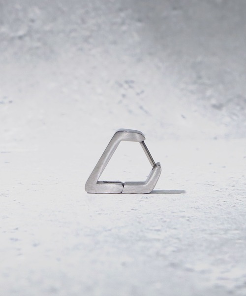 SBG（エスビー）の「SBG デザインピアス（ピアス（片耳用）・メンズ・C/K/D/L/A/I/Q/F/N/H/P/E/M/G/O/B/J/R・FREE）」の15枚目の写真