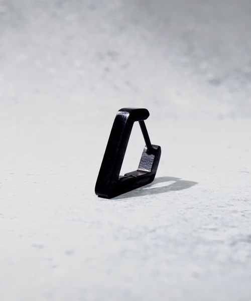 SBG（エスビー）の「SBG デザインピアス（ピアス（片耳用）・メンズ・C/K/D/L/A/I/Q/F/N/H/P/E/M/G/O/B/J/R・FREE）」の16枚目の写真