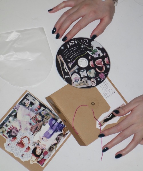 igi（イジ）の「1st album "igiの成長記録”（CD・レディース・その他・FREE）」の2枚目の写真