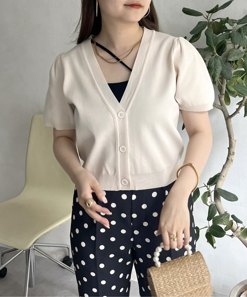 prose verse（プロズヴェール）の「パフスリーブVネックショート丈カーデ（カーディガン/ボレロ・レディース・オレンジ/アイボリー/ブラック/ブルー・ﾌﾘ-）」の5枚目の写真