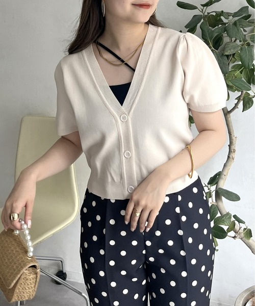 prose verse（プロズヴェール）の「パフスリーブVネックショート丈カーデ（カーディガン/ボレロ・レディース・オレンジ/アイボリー/ブラック/ブルー・ﾌﾘ-）」の10枚目の写真