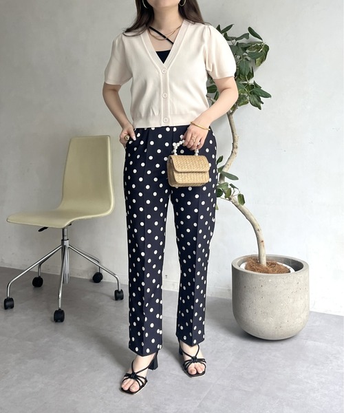 prose verse（プロズヴェール）の「パフスリーブVネックショート丈カーデ（カーディガン/ボレロ・レディース・オレンジ/アイボリー/ブラック/ブルー・ﾌﾘ-）」の16枚目の写真