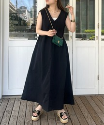 ノースリーブフレアワンピース