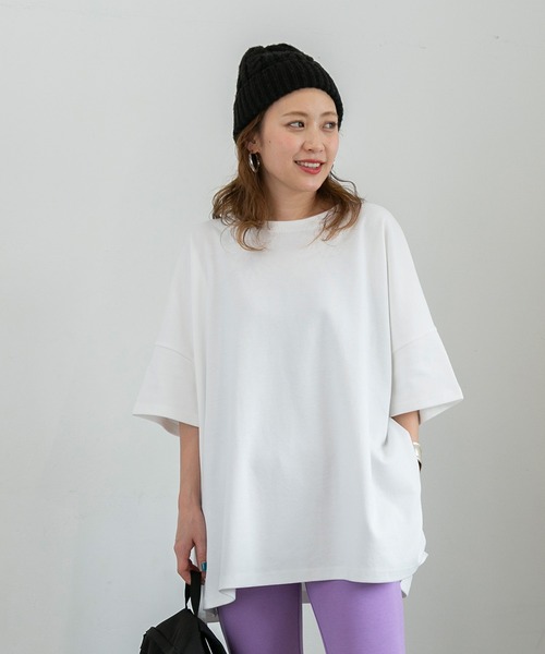 PICHI（ピイチ）の「オーバーサイズドルマンTee（Tシャツ/カットソー・レディース・ホワイト/ピンク/オートミール/グレー/ブラック/グリーン/ブラウン/ネイビー/パープル/チャコール/レッド/ライトブルー/ベビーピンク/オレンジ・FREE）」の15枚目の写真