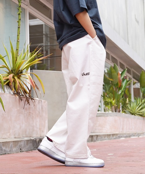 Laufer(ロイファー)の「【Laufer】コットンツイル ワイドパンツ / Cotton twill wide leg trousers / パンツ ワイドテーパード バルーンパンツ(チノパンツ・メンズ・ブルー/カーキ/ブラック/ホワイト・S/M/L/XL)」の13枚目の写真