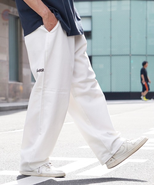 Laufer(ロイファー)の「【Laufer】コットンツイル ワイドパンツ / Cotton twill wide leg trousers / パンツ ワイドテーパード バルーンパンツ(チノパンツ・メンズ・ブルー/カーキ/ブラック/ホワイト・S/M/L/XL)」の8枚目の写真