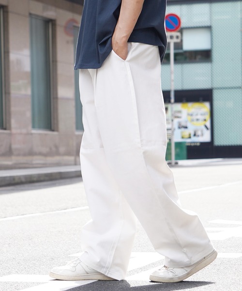 Laufer(ロイファー)の「【Laufer】コットンツイル ワイドパンツ / Cotton twill wide leg trousers / パンツ ワイドテーパード バルーンパンツ(チノパンツ・メンズ・ブルー/カーキ/ブラック/ホワイト・S/M/L/XL)」の6枚目の写真