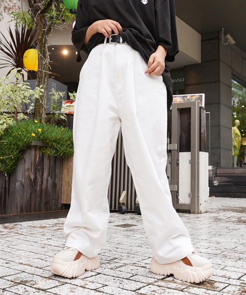 Laufer(ロイファー)の「【Laufer】コットンツイル ワイドパンツ / Cotton twill wide leg trousers / パンツ ワイドテーパード バルーンパンツ(チノパンツ・メンズ・ブルー/カーキ/ブラック/ホワイト・S/M/L/XL)」の17枚目の写真