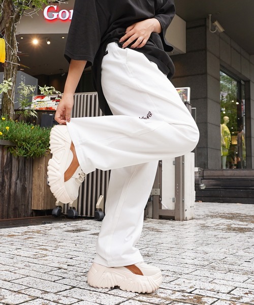 Laufer(ロイファー)の「【Laufer】コットンツイル ワイドパンツ / Cotton twill wide leg trousers / パンツ ワイドテーパード バルーンパンツ(チノパンツ・メンズ・ブルー/カーキ/ブラック/ホワイト・S/M/L/XL)」の18枚目の写真