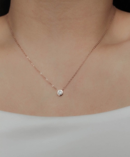 ebine(エビネ)の「Mini Carat Necklace 金属アレルギー対応 サージカルステンレス(ネックレス・レディース・ピンクゴールド/シルバー/ゴールド・FREE)」の7枚目の写真