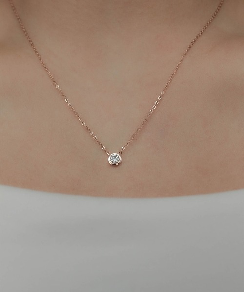 ebine(エビネ)の「Mini Carat Necklace 金属アレルギー対応 サージカルステンレス(ネックレス・レディース・ピンクゴールド/シルバー/ゴールド・FREE)」の9枚目の写真