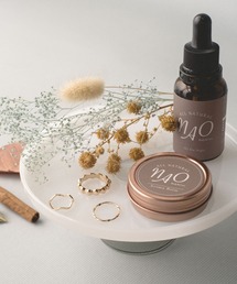 amabro（アマブロ）の「amabro TWO TONE STAND アマブロ ツートーン スタンド ディスプレイ（インテリア雑貨）」