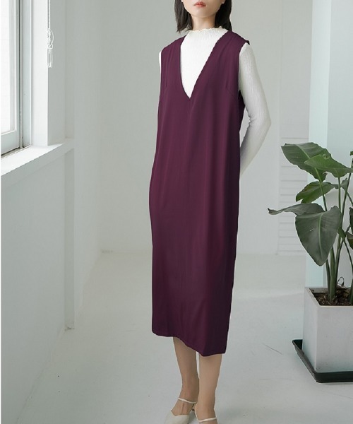 H.TOKYO（エイチトウキョウ）の「Vネックマキシ丈ジャンパースカート（ジャンパースカート・レディース・グリーン/グレー/パープル/ベージュ/ブラック・LARGE/MEDIUM）」の5枚目の写真