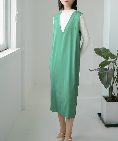 H.TOKYO（エイチトウキョウ）の「Vネックマキシ丈ジャンパースカート（ジャンパースカート・レディース・グリーン/グレー/パープル/ベージュ/ブラック・LARGE/MEDIUM）」の17枚目の写真