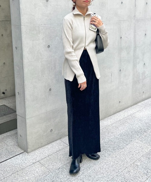 feepur（フェピュール）の「【ハンドウォッシャブル】ダブルジップリブニットカーディガン（ニット/セーター・レディース・オフホワイト/グレー/ブルー/ブラック・MEDIUM）」の19枚目の写真