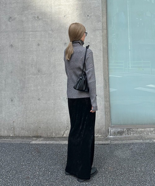 feepur（フェピュール）の「【ハンドウォッシャブル】ダブルジップリブニットカーディガン（ニット/セーター・レディース・オフホワイト/グレー/ブルー/ブラック・MEDIUM）」の8枚目の写真