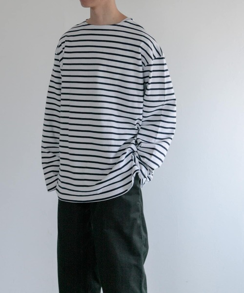 FORK&SPOON(フォークアンドスプーン)の「『WEB/一部店舗限定』FORK&SPOON ビッグボートネックボーダー(Tシャツ/カットソー・メンズ・ネイビー/ブラック系その他・6)」の7枚目の写真