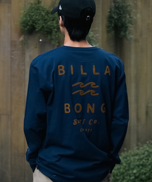 BILLABONG（ビラボン）の「BILLABONG メンズ ONE TIME ロンＴ 【2023年秋冬モデル】/ビラボンUSAコットンブランドロゴバックプリントロングスリーブTシャツ（Tシャツ/カットソー・メンズ・ブラック/グリーン系その他/オフホワイト/ネイビー・LARGE/SMALL/MEDIUM/X-LARGE）」の4枚目の写真