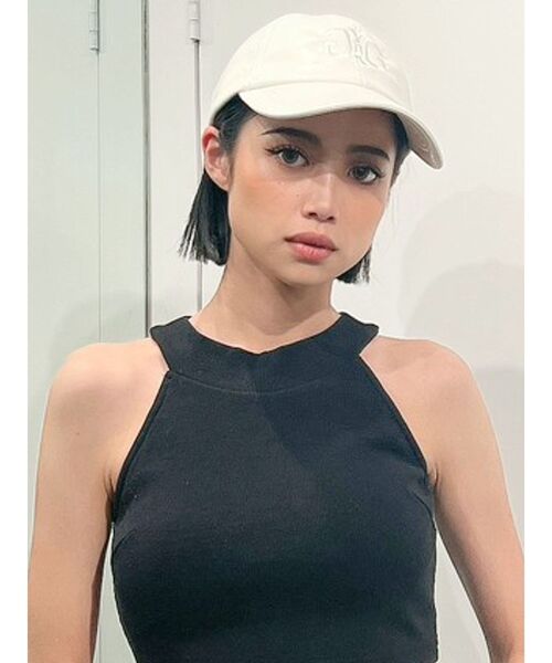 GYDA（ジェイダ）の「symmetry GYDA フェイクレザーCAP（キャップ・レディース・オフホワイト/ブラック・FREE）」の8枚目の写真