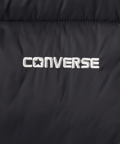 CONVERSE（コンバース）の「CONVERSE/コンバース ナイロン 撥水 ワンポイントロゴ エコダウンベスト（ダウンベスト・レディース・アイボリー/パープル/ライトブラウン/ブラック・M/L）」の6枚目の写真