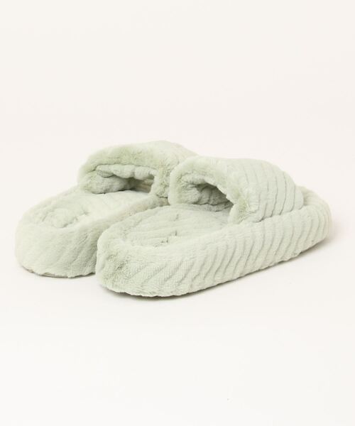 ROXY(ロキシー)の「SLIPPY COZY/ロキシーモコモコエコファースライドサンダル(サンダル・レディース・ホワイト/グリーン・23cm/24cm/25cm)」の3枚目の写真